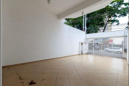 Casa à venda com 230m², 4 quartos e 4 vagasFoto 04
