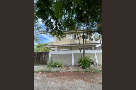Casa de condomínio para alugar com 140m², 2 quartos e 2 vagas Casa de condomínio para alugar com 140m², 2 quartos e 2 vagasFoto 02