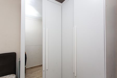 Quarto 1  de apartamento à venda com 2 quartos, 56m² em Itaquera, São Paulo