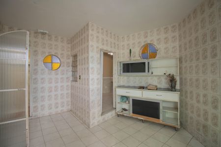 Casa para alugar com 200m², 2 quartos e 2 vagasCozinha