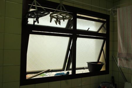 Apartamento à venda com 98m², 3 quartos e 1 vagaÁrea de Serviço