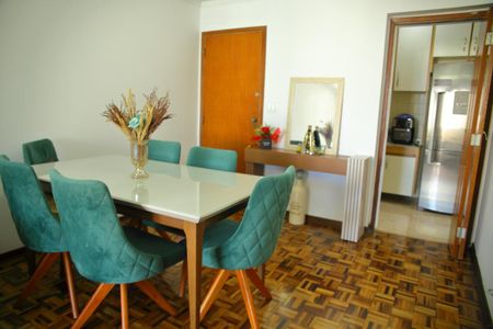 Apartamento à venda com 98m², 3 quartos e 1 vagaSala