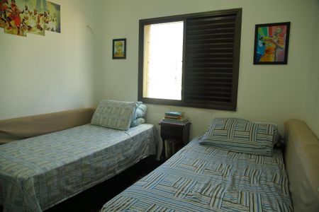 Apartamento à venda com 98m², 3 quartos e 1 vagaQuarto 2 