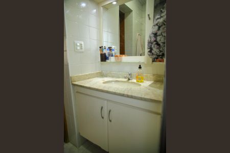 Apartamento à venda com 98m², 3 quartos e 1 vagaBanheiro da Suíte 