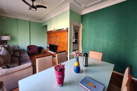 Apartamento à venda com 110m², 3 quartos e 1 vagaSala