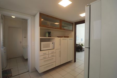 Apartamento para alugar com 110m², 3 quartos e 2 vagasCozinha