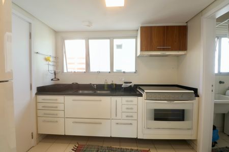 Apartamento para alugar com 110m², 3 quartos e 2 vagasCozinha