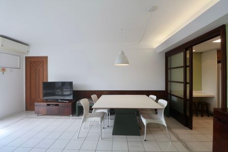 Apartamento para alugar com 110m², 3 quartos e 2 vagasSala