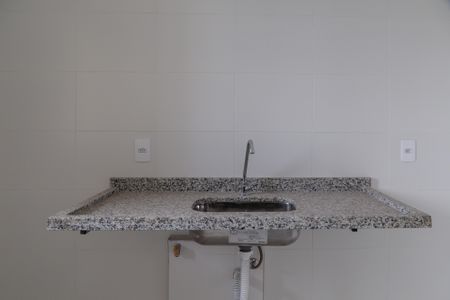 Cozinha de apartamento à venda com 2 quartos, 45m² em Vila Galvão, Guarulhos