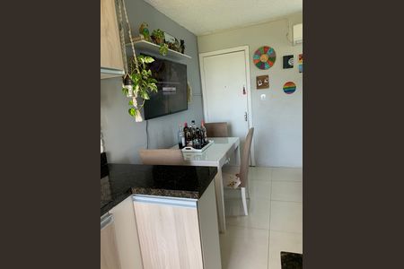 Sala de casa para alugar com 2 quartos, 70m² em Sacoma, São Paulo