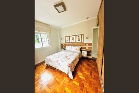 Apartamento à venda com 110m², 5 quartos e 1 vaga Apartamento à venda com 110m², 5 quartos e 1 vagaQuarto