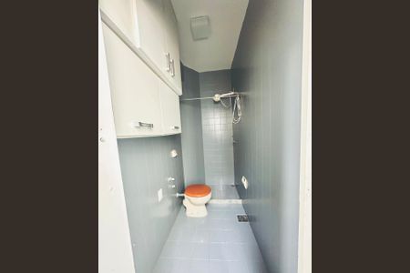 Apartamento à venda com 110m², 5 quartos e 1 vaga Apartamento à venda com 110m², 5 quartos e 1 vagaBanheiro