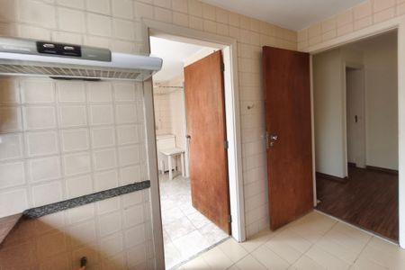 Apartamento para alugar com 130m², 3 quartos e 1 vaga Apartamento para alugar com 130m², 3 quartos e 1 vagaCozinha