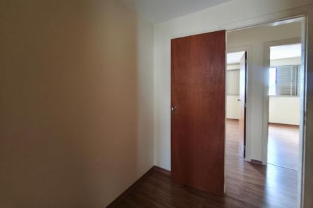 Apartamento para alugar com 130m², 3 quartos e 1 vaga Apartamento para alugar com 130m², 3 quartos e 1 vagaQuarto de Serviço