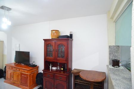 Casa para alugar com 60m², 1 quarto e sem vagaSala