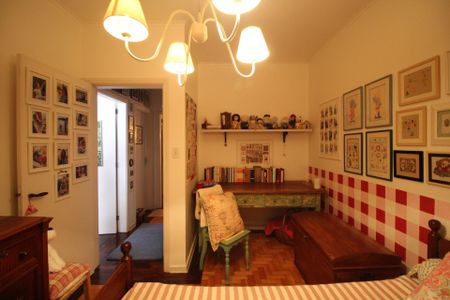 Quarto 1 de apartamento à venda com 3 quartos, 110m² em Rio Branco, Porto Alegre