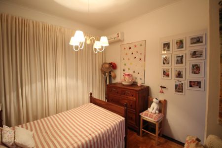 Apartamento à venda com 110m², 3 quartos e sem vagaQuarto 1