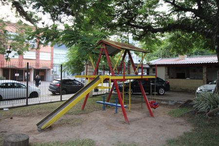 Apartamento à venda com 110m², 3 quartos e sem vagaÁrea comum - Playground