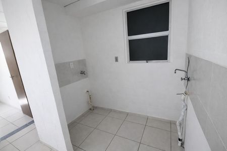 Cozinha de apartamento à venda com 2 quartos, 39m² em Campo Novo, Porto Alegre
