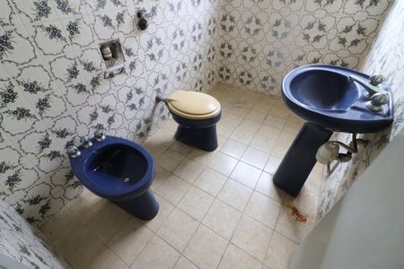 Casa à venda com 125m², 3 quartos e 2 vagasBanheiro 1