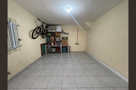 Casa de condomínio à venda com 170m², 3 quartos e 1 vaga Casa de condomínio à venda com 170m², 3 quartos e 1 vagaGaragem