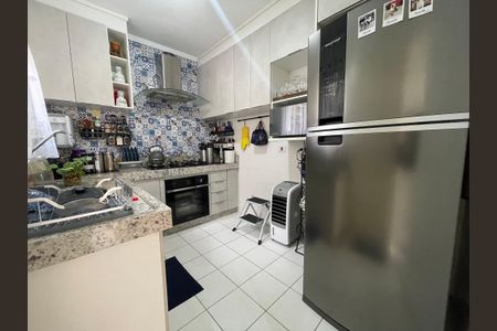 Casa de condomínio à venda com 170m², 3 quartos e 1 vaga Casa de condomínio à venda com 170m², 3 quartos e 1 vagaCozinha