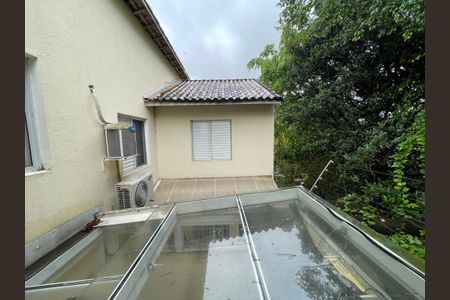 Casa de condomínio à venda com 170m², 3 quartos e 1 vaga Casa de condomínio à venda com 170m², 3 quartos e 1 vagaVista do Quarto 3