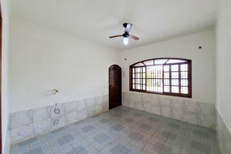 Sala de casa para alugar com 1 quarto, 65m² em Real, Praia Grande