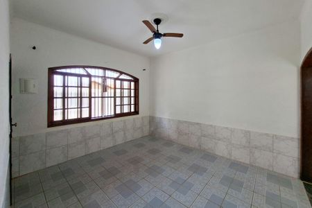 Sala de casa para alugar com 1 quarto, 65m² em Real, Praia Grande