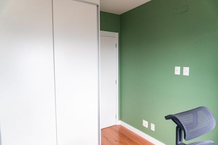 Apartamento para alugar com 69m², 2 quartos e 1 vagaQuarto