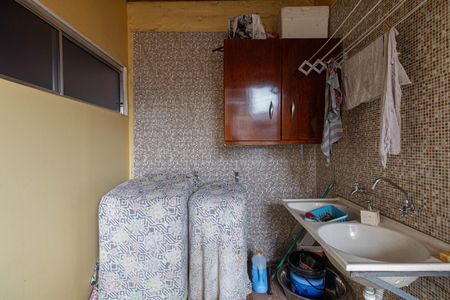 Casa à venda com 191m², 3 quartos e 2 vagasÁrea de Serviço