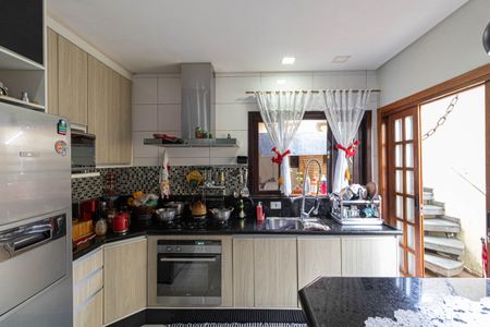 Casa à venda com 191m², 3 quartos e 2 vagasCozinha