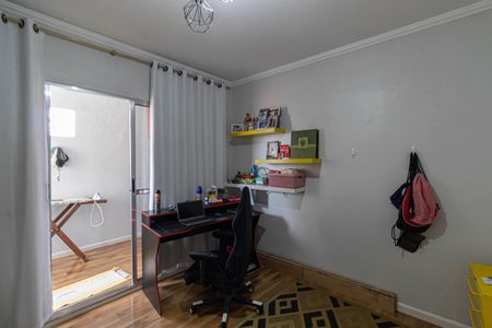 Casa à venda com 191m², 3 quartos e 2 vagasQuarto 2