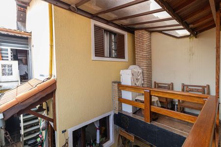 Casa à venda com 191m², 3 quartos e 2 vagasVaranda
