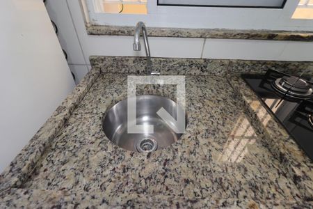 Kitnet/Studio para alugar com 1 quarto, 12m² em Vila Sao Pedro, Santo André