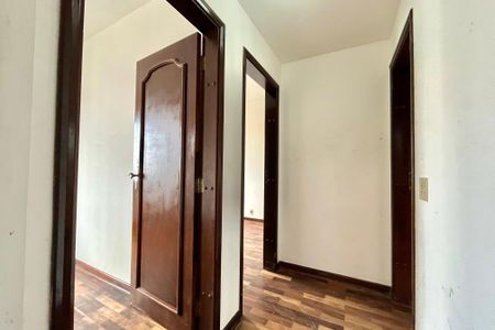 Corredor  de apartamento à venda com 2 quartos, 76m² em Vila Mascote, São Paulo