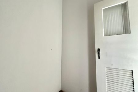 Apartamento à venda com 76m², 2 quartos e 1 vagaQuarto de Serviço