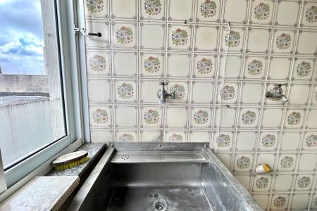 Apartamento à venda com 76m², 2 quartos e 1 vagaÁrea de Serviço