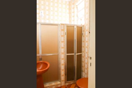 Apartamento para alugar com 64m², 2 quartos e sem vagaBanheiro