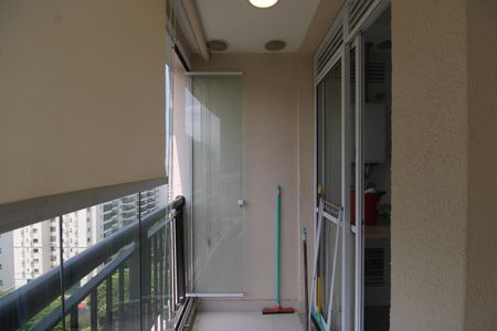 Apartamento para alugar com 70m², 1 quarto e 1 vagaSala - Varanda