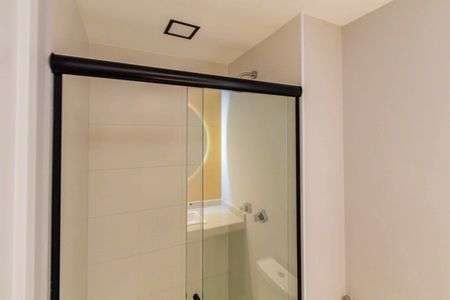 Banheiro de apartamento para alugar com 1 quarto, 24m² em Perdizes, São Paulo