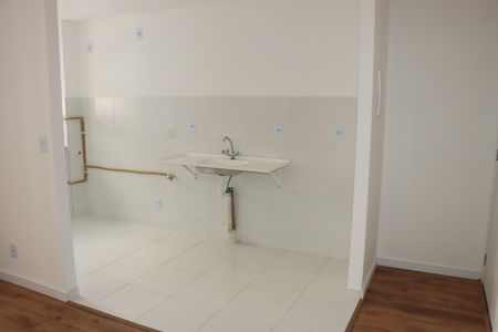 Apartamento para alugar com 2 quartos, 44m² em Roselândia, Cotia