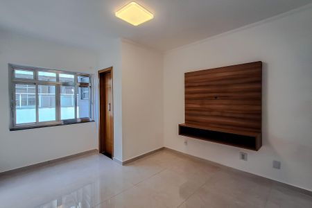 Sala/Quarto de kitnet/studio para alugar com 1 quarto, 33m² em Liberdade, São Paulo