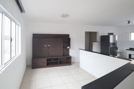 Sala  de casa para alugar com 3 quartos, 65m² em Parque Ramos Freitas, São Paulo