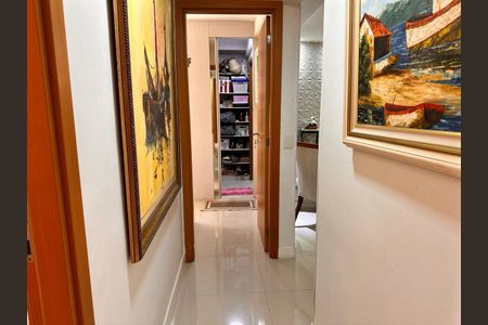 Corredor de apartamento à venda com 3 quartos, 195m² em Recreio dos Bandeirantes, Rio de Janeiro