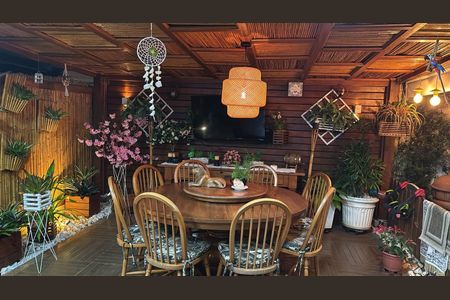 Apartamento à venda com 195m², 3 quartos e 2 vagasÁrea externa