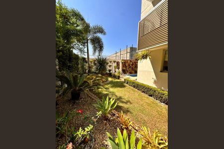 Apartamento à venda com 195m², 3 quartos e 2 vagasÁrea externa