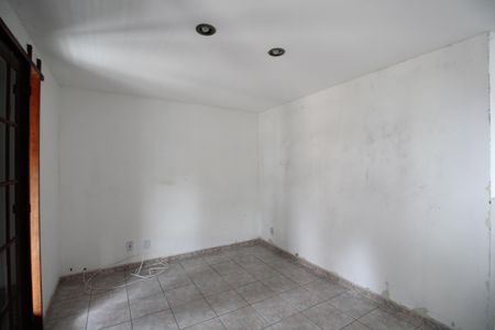 Casa à venda com 740m², 4 quartos e 2 vagasQuarto 4
