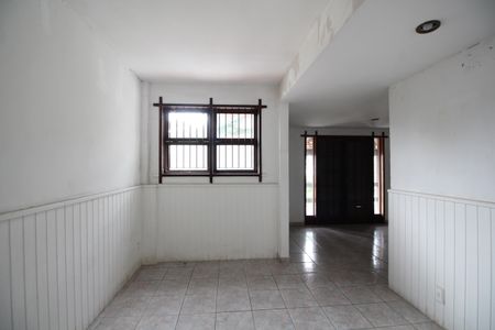 Casa à venda com 740m², 4 quartos e 2 vagasQuarto 4