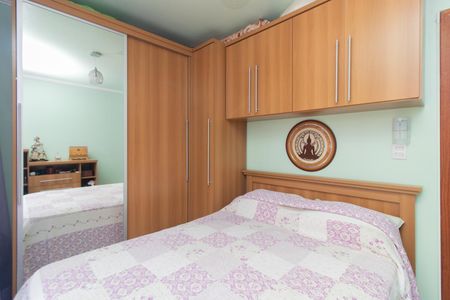 Quarto 1 de apartamento à venda com 2 quartos, 50m² em Cristal, Porto Alegre